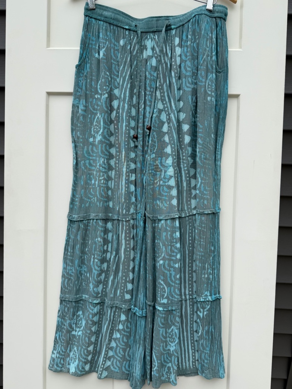 Sacred Threads 31 waist Teal Patterned Tiered Wide-Leg Pants Hippie Flowy Fairy